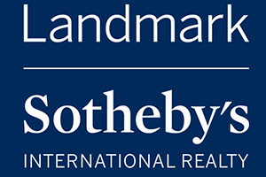 Landmark Sotheby's International Realty & Landmark Vacation Realty | Autumn With Topsail Festival